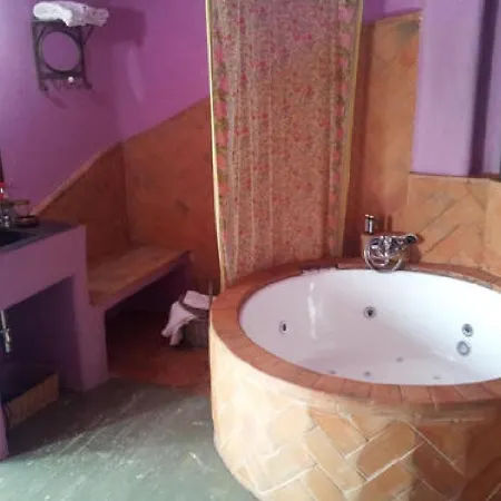 Hotel Alma De Romero