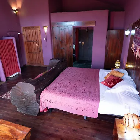 Alma De Romero Hotel