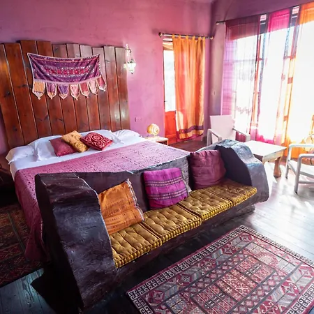 Alma De Romero Karrantza