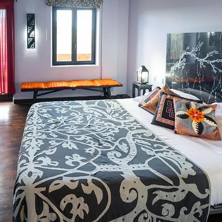 Hotell Alma De Romero Carranza