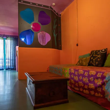 Alma De Romero Hotell Carranza