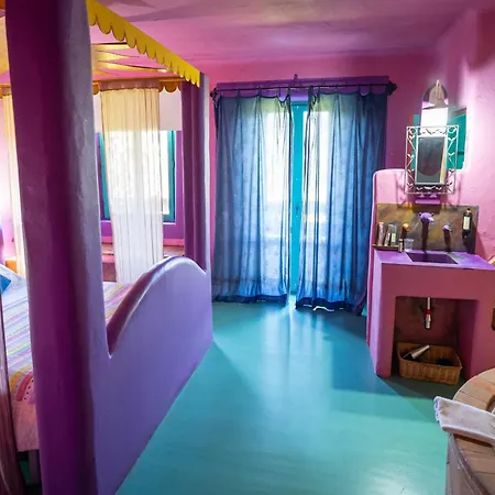 Alma De Romero Hotell